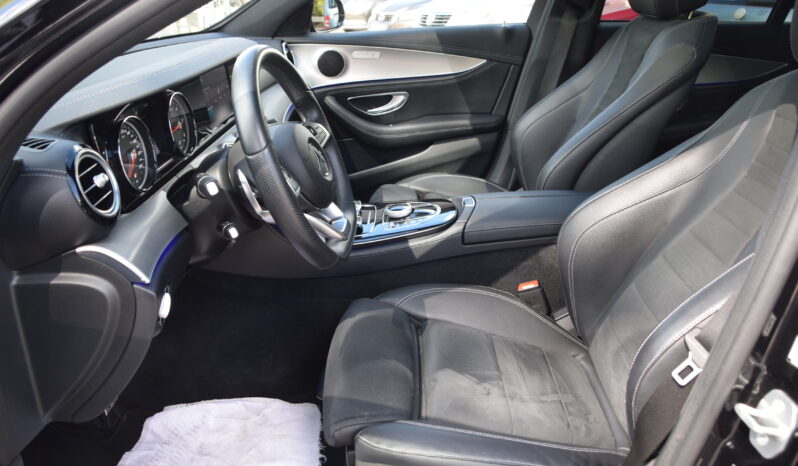 Mercedes-Benz E 220 d 9G-Tronic AMG Line Panorama Euro 6 Svensksåld-17 full
