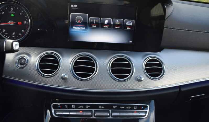 Mercedes-Benz E 220 d 9G-Tronic AMG Line Panorama Euro 6 Svensksåld-17 full