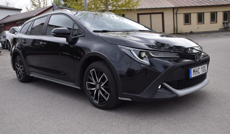 Toyota Corolla 1,8 TREK Hybrid e-CVT Trek Euro 6 Moms Bil Svensksåld-22 full