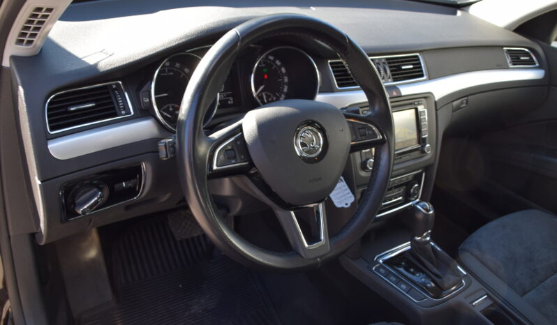 Skoda Superb 2.0 TDI Elegance Euro 5 D_Värmare Auto Svensksåld-15 full