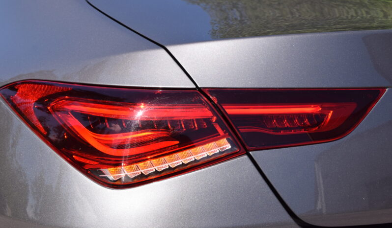 Mercedes-Benz CLA 200 7G-DCT AMG Sport Euro 6 B-Kamera Svensksåld-20 full