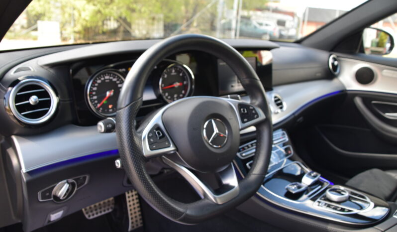 Mercedes-Benz E 220 d 9G-Tronic AMG Line Panorama Euro 6 Svensksåld-17 full