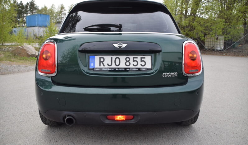 MINI Cooper 5-dörrars Pepper Euro 6 Auto Svensksåld-17 full
