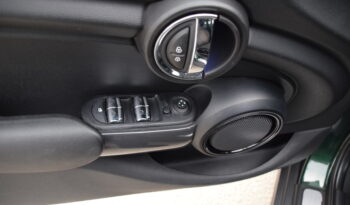 MINI Cooper 5-dörrars Pepper Euro 6 Auto Svensksåld-17 full