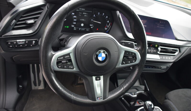 BMW 218 i Gran Coupé DCT M Sport Euro 6 Panorama Svensksåld-21 full