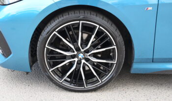 BMW 218 i Gran Coupé DCT M Sport Euro 6 Panorama Svensksåld-21 full