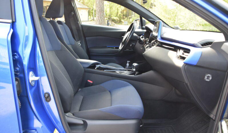 Toyota C-HR 1,8Hybrid CVT Style Euro 6 Backkamera Svensksåld-17 full