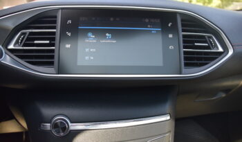 Peugeot 308 1.5 BlueHDi 130 EAT GT-Line Euro 6 Panorama Auto Svensksåld-19 full